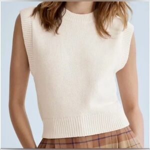 Aritzia Cream Sleeveless Crewneck Sweater Tank